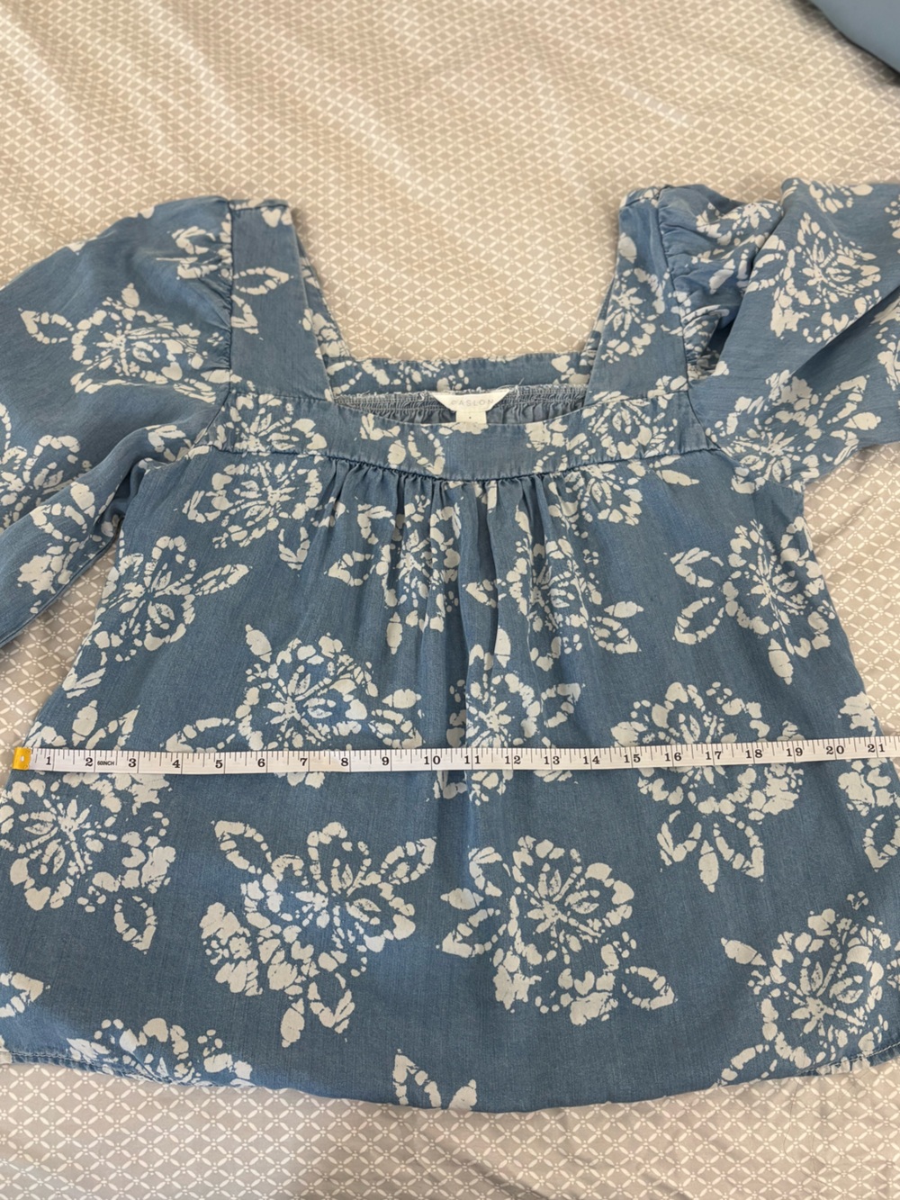 Small Caslon Blue White Floral Square Neck Chambray Top - Picture 12 of 13